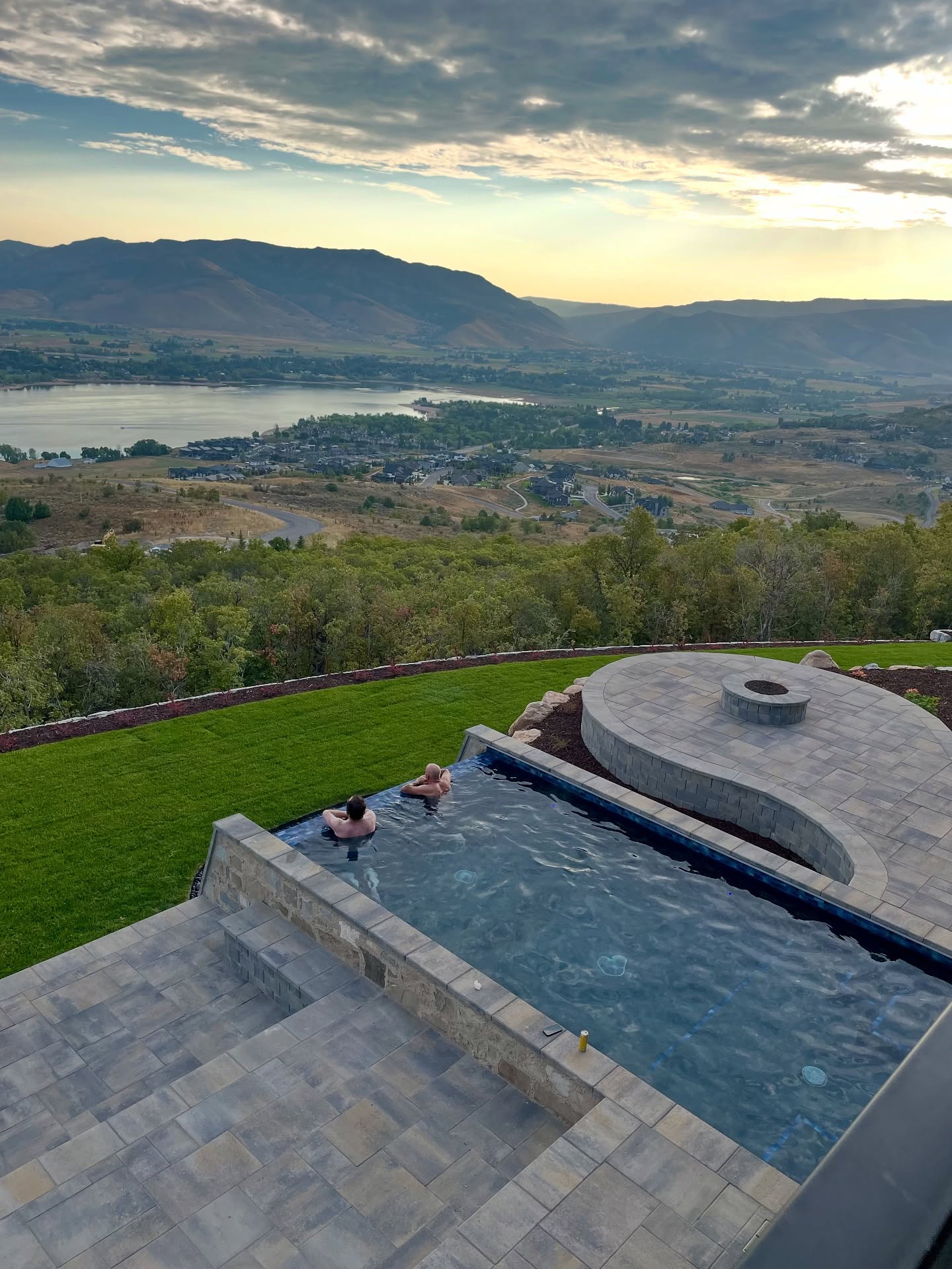 Raised spa with valley view